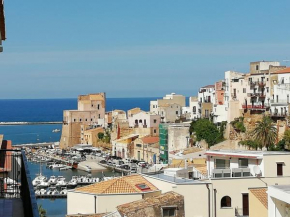 Vista sul mare e splendido terrazzo, Castellammare Del Golfo